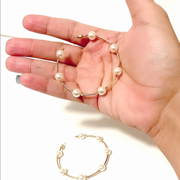 Beautiful Gold Hoops With Pearl Accents - Picture 3 of 5